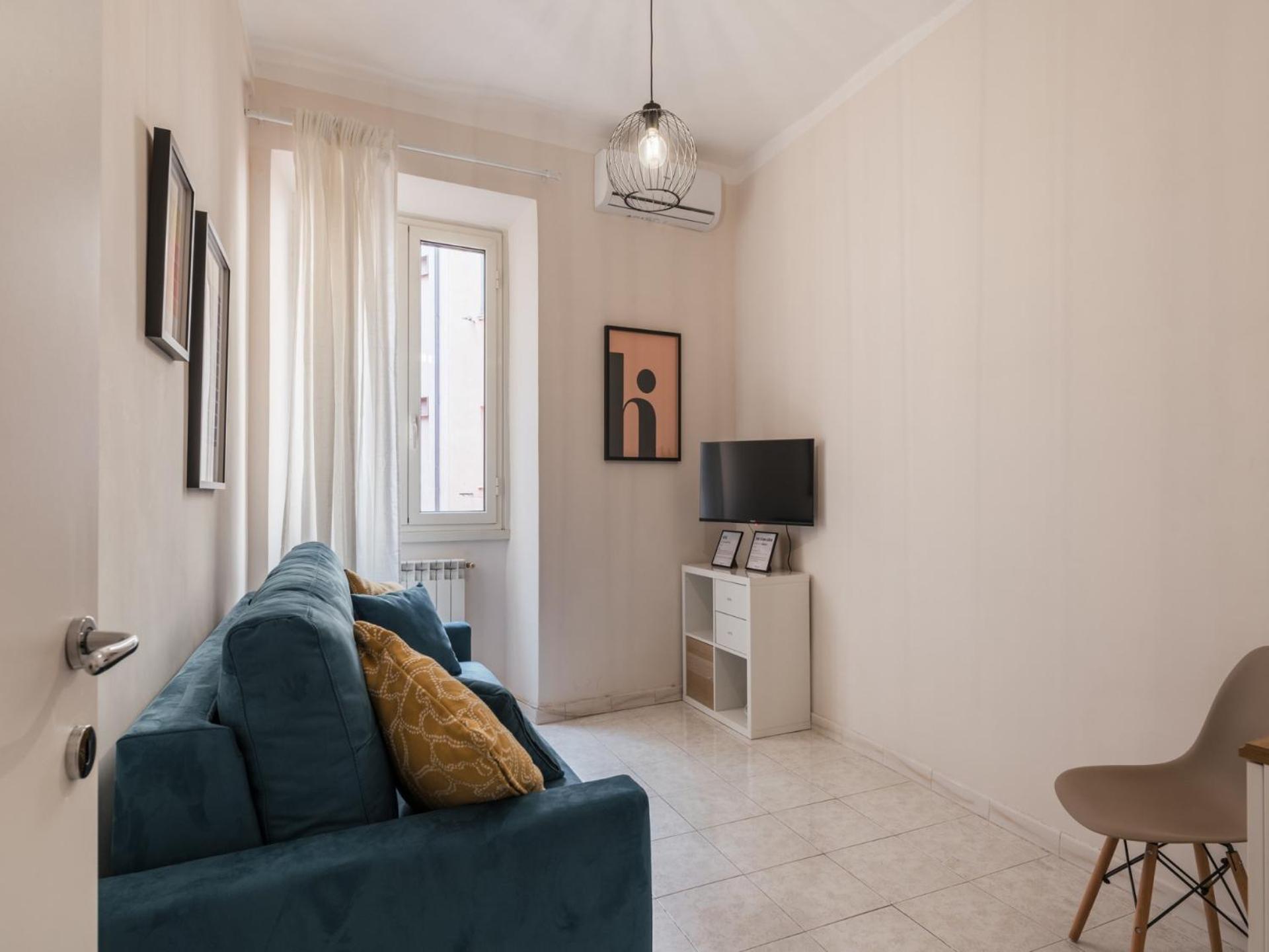 The Best Rent - Spacious One-Bedroom Apartment Near Colosseum Roma Ngoại thất bức ảnh